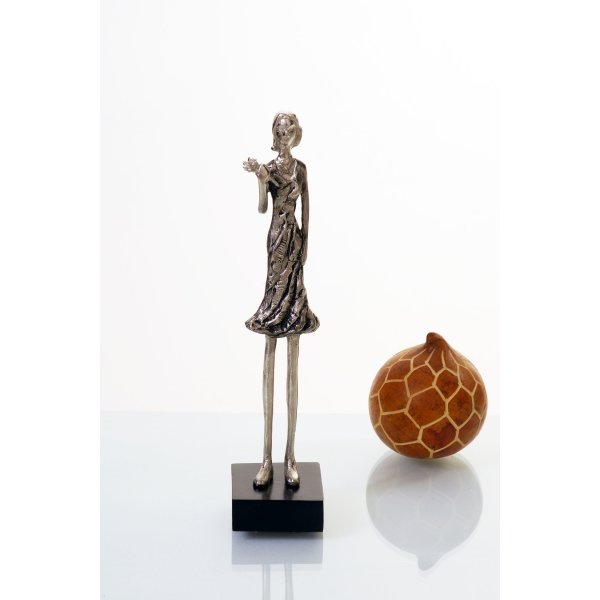 Holländer Figur ROSALIE STRAUSS Aluminium-Holz silber-schwarz