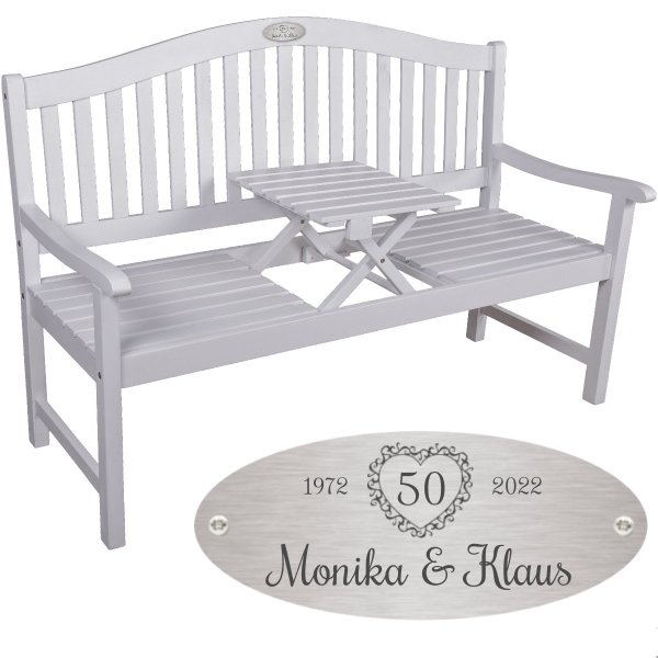 Goldene Hochzeit Bank mit Gravur-Schild zB Herz mit Zahl (Namen), 2-3 Sitzer Klapptisch Gartenbank Singapur 150cm weiß, Edelstahlschild personalisiert, Geschenk zur Goldhochzeit